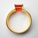 Gelbgold Ring mit mexikanischem Feueropal-Carré
