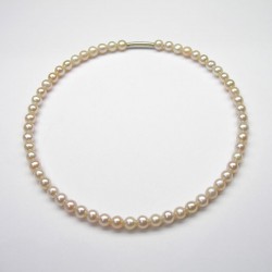Perlen-Armband "Elly" mit Süßwassen-Zuchtperlen, rosé