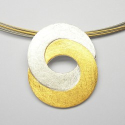 Silber-Anhänger "Sonnen-/Mondenkreise" - teilvergoldet, eismatt